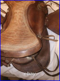 Western Saddle Leather Horse Rider Used Country Cowboy Farm Prop In Kansas City