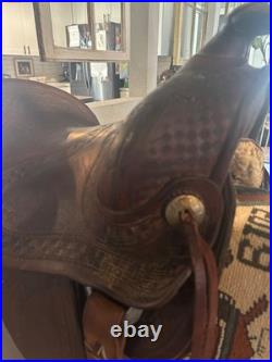 Western Saddle Vintage Antique Western Decor 13.5 Seat Brown Leather