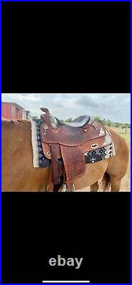 Western Show Saddle 16 inch Circle Y Horse Saddle Great Condition OBO