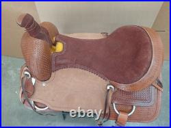 Western Trail Saddle Pleasure Horse Waffle Tooled Used Leather 17