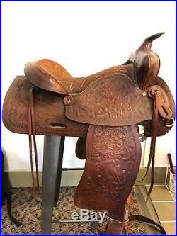 Western saddle 15 inch American brand good condition