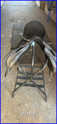 Wintec 500 17.5 All purpose, interchangeable gullet saddle